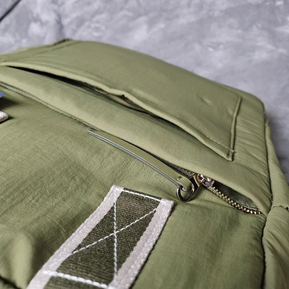 NEW Universal Thread Green Square Backpack - Picture 9 of 14